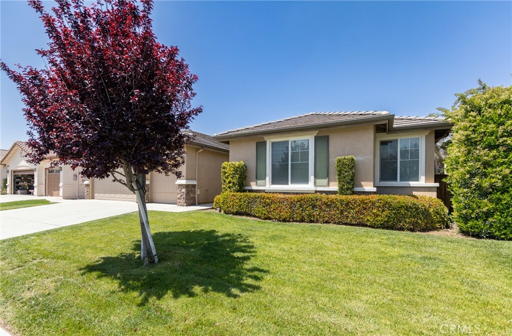 Property Photo:  1055 Waterleaf Court  CA 92223 