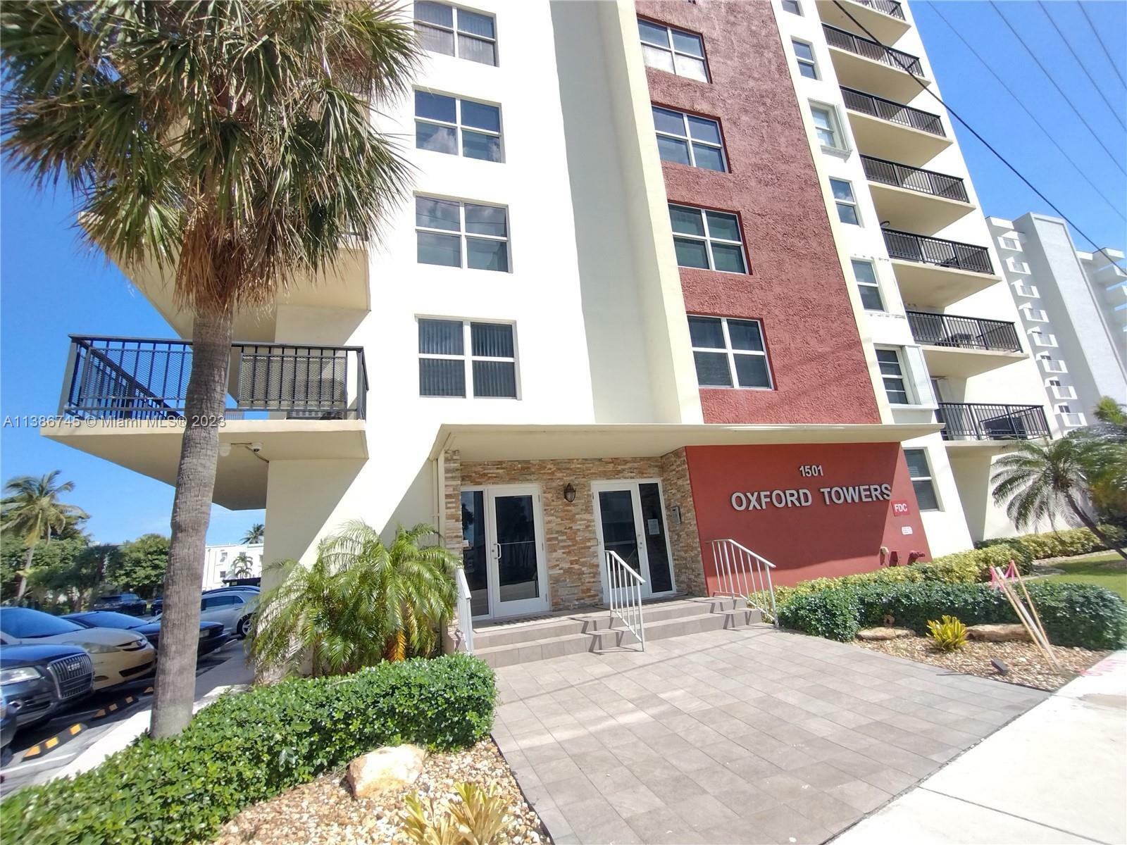 Property Photo:  1501 S Ocean Dr 201  FL 33019 