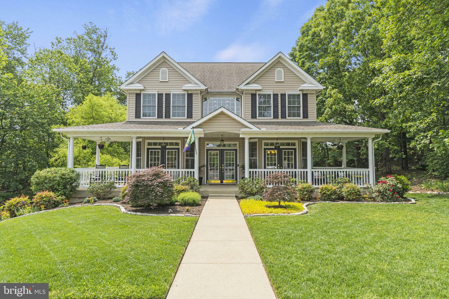 Property Photo: 1007 Lindsay Court VA 22401