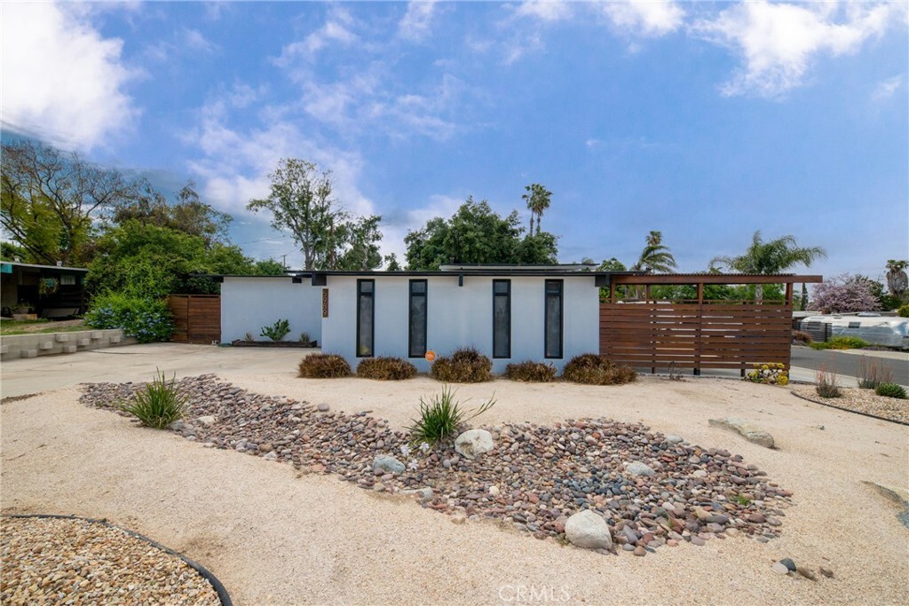 Property Photo:  5989 Grand Avenue  CA 92504 