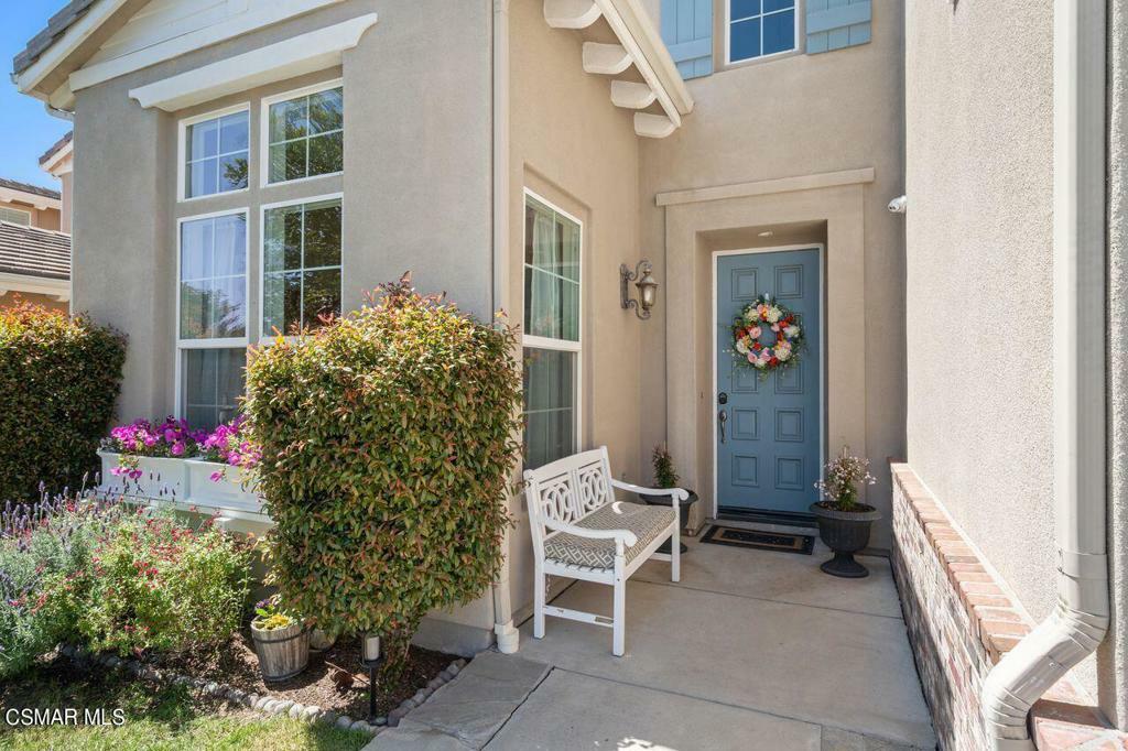 Property Photo:  3085 Ziron Avenue  CA 93065 