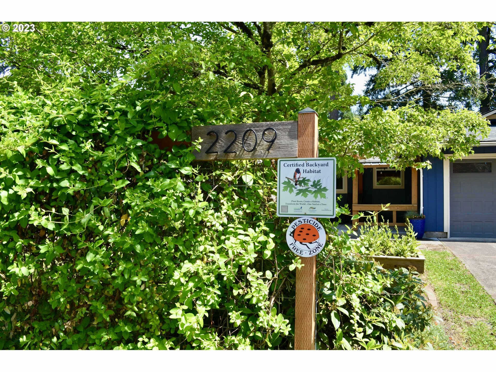 Property Photo: 2209 SE 138th Ave WA 98683