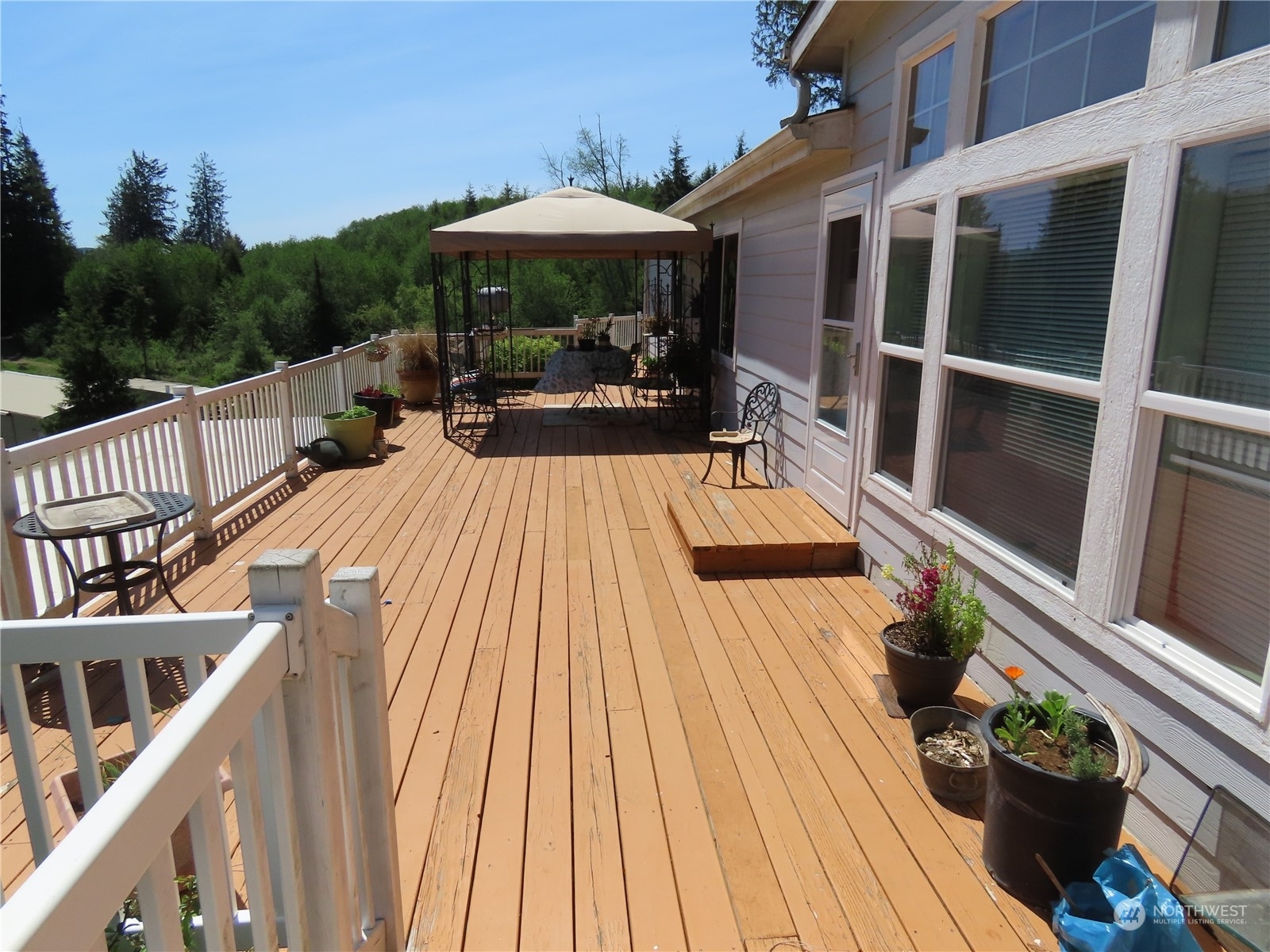 Property Photo:  47 N Nemah Road E  WA 98586 