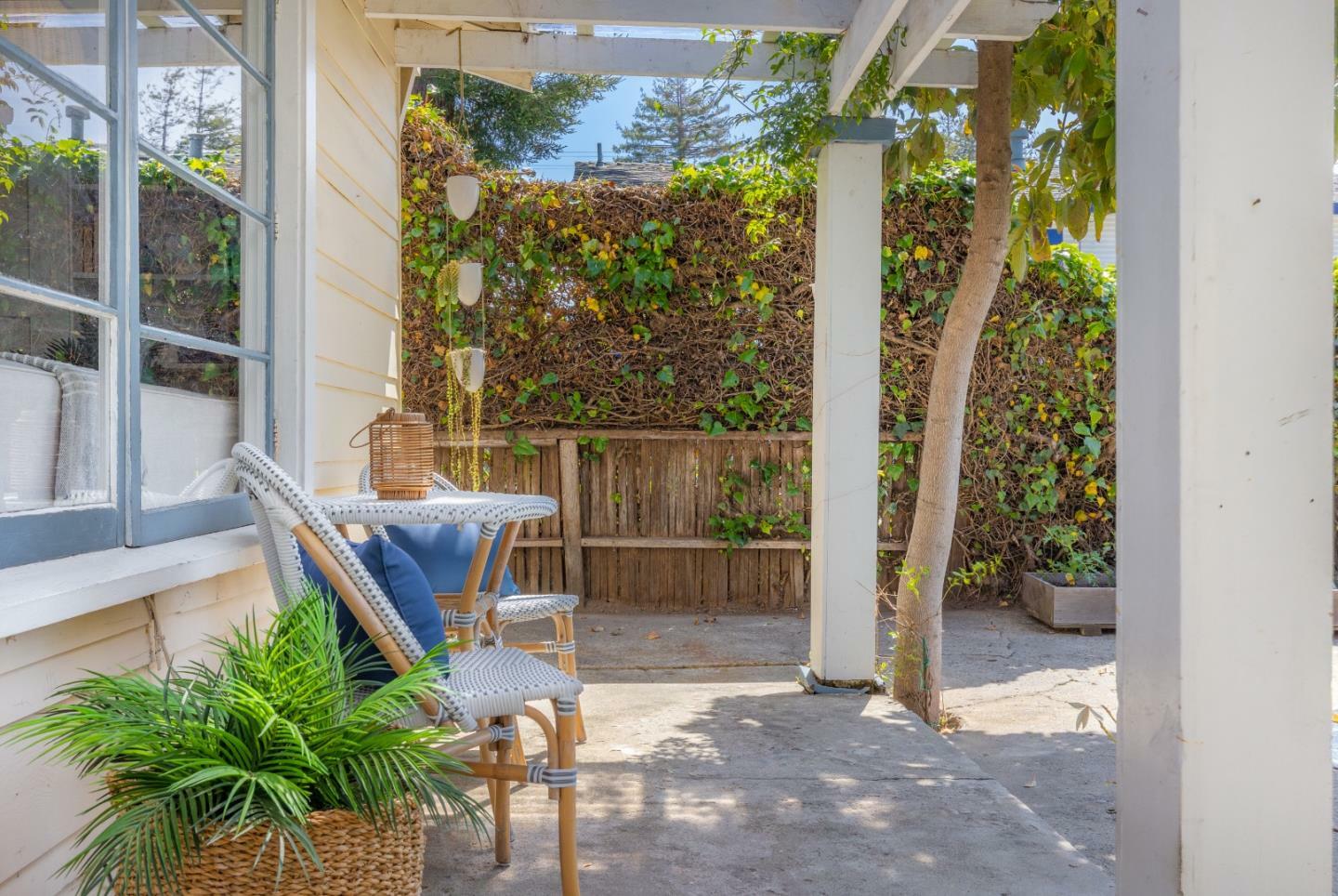 Property Photo: 494 Riverview Drive CA 95010