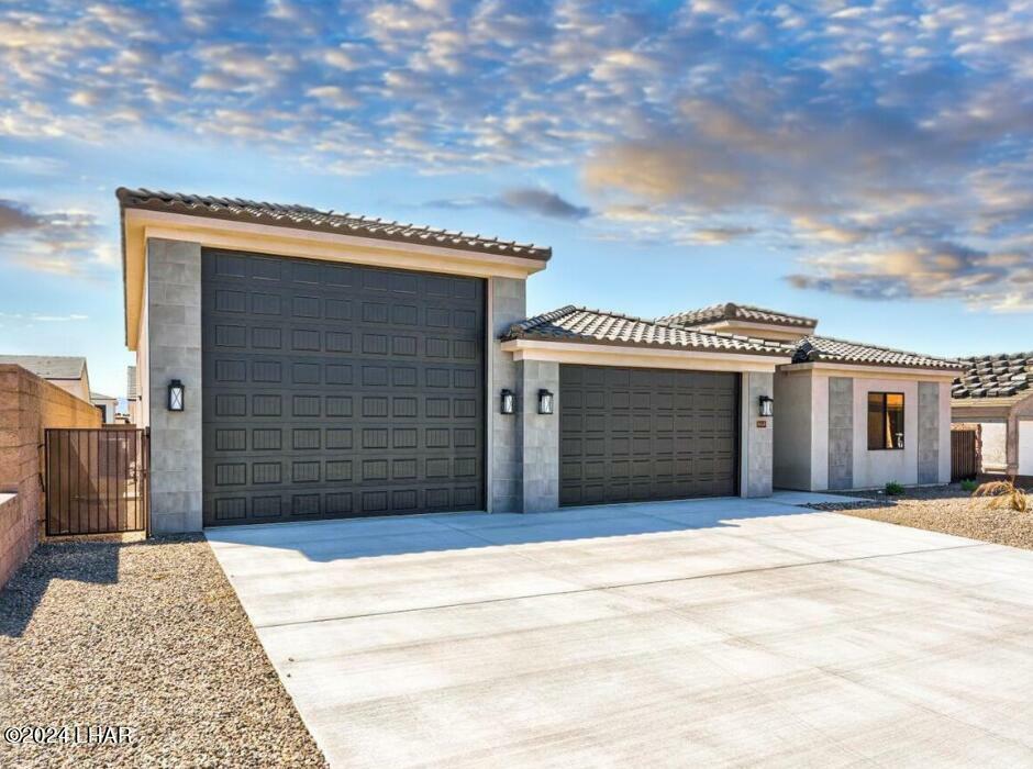 1668 E Pamela Dr  Lake Havasu City AZ 86404 photo