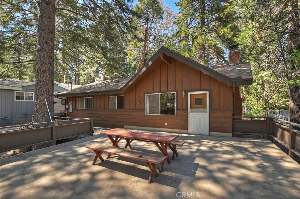 Property Photo:  31378 Pinehurst Drive  CA 92382 