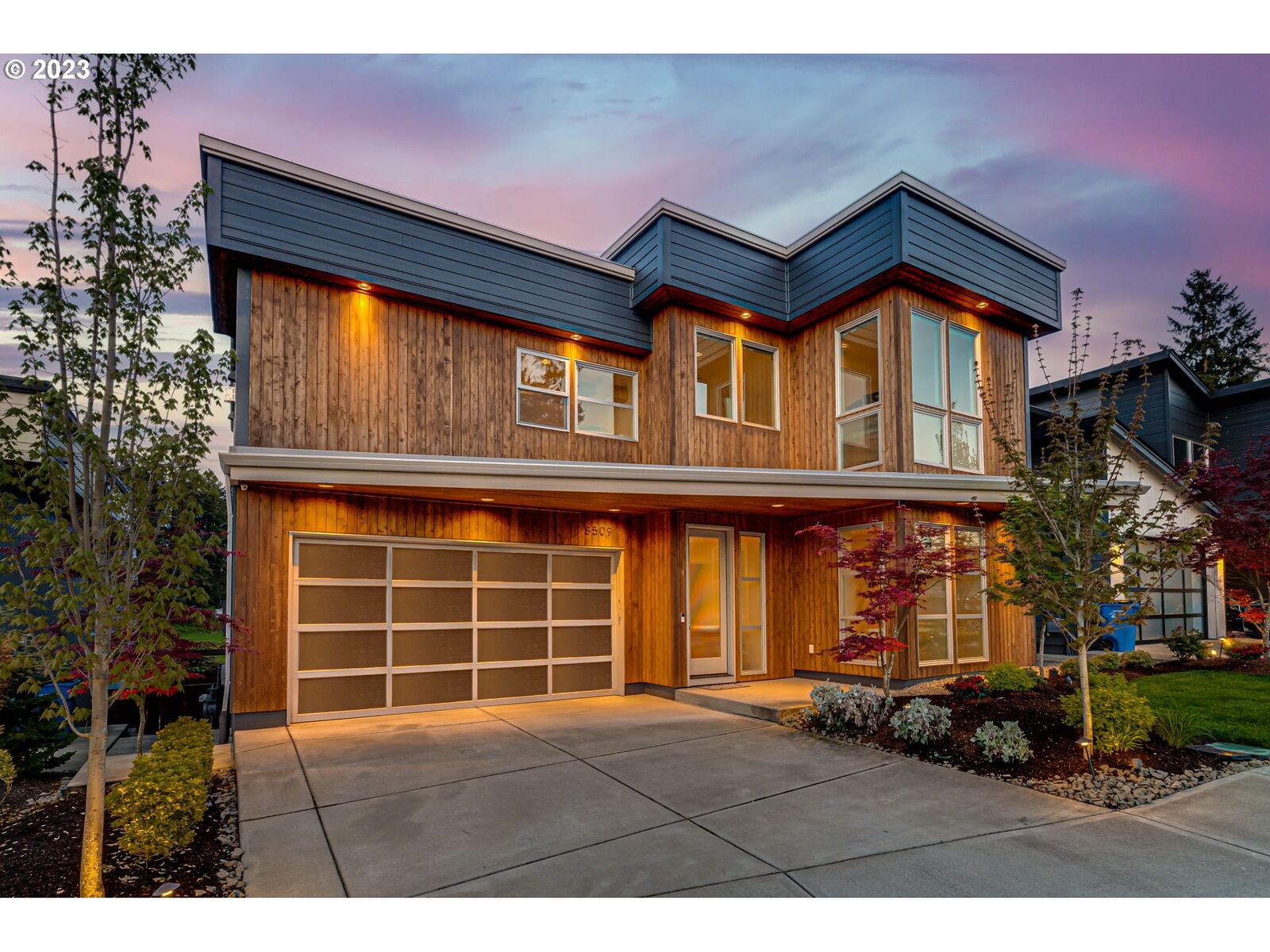 Property Photo:  8509 NE 39th Ave  WA 98665 