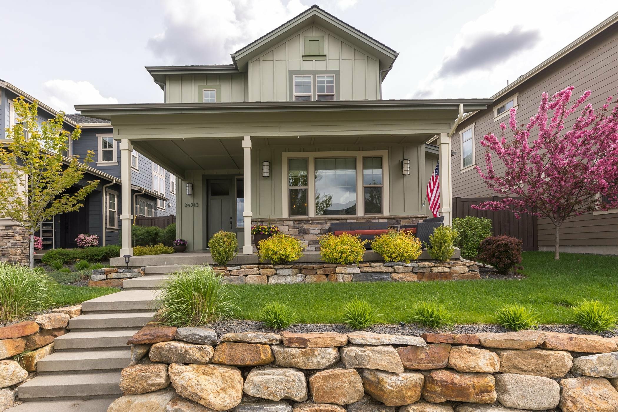 Property Photo: 24512 E Hawkstone Loop WA 99019