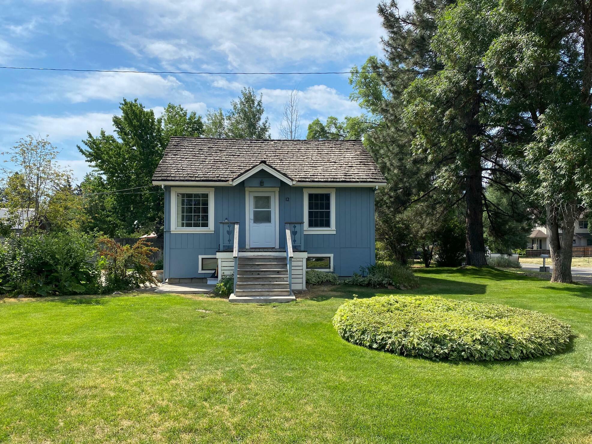 Property Photo: 12 W Elm St ID 83333