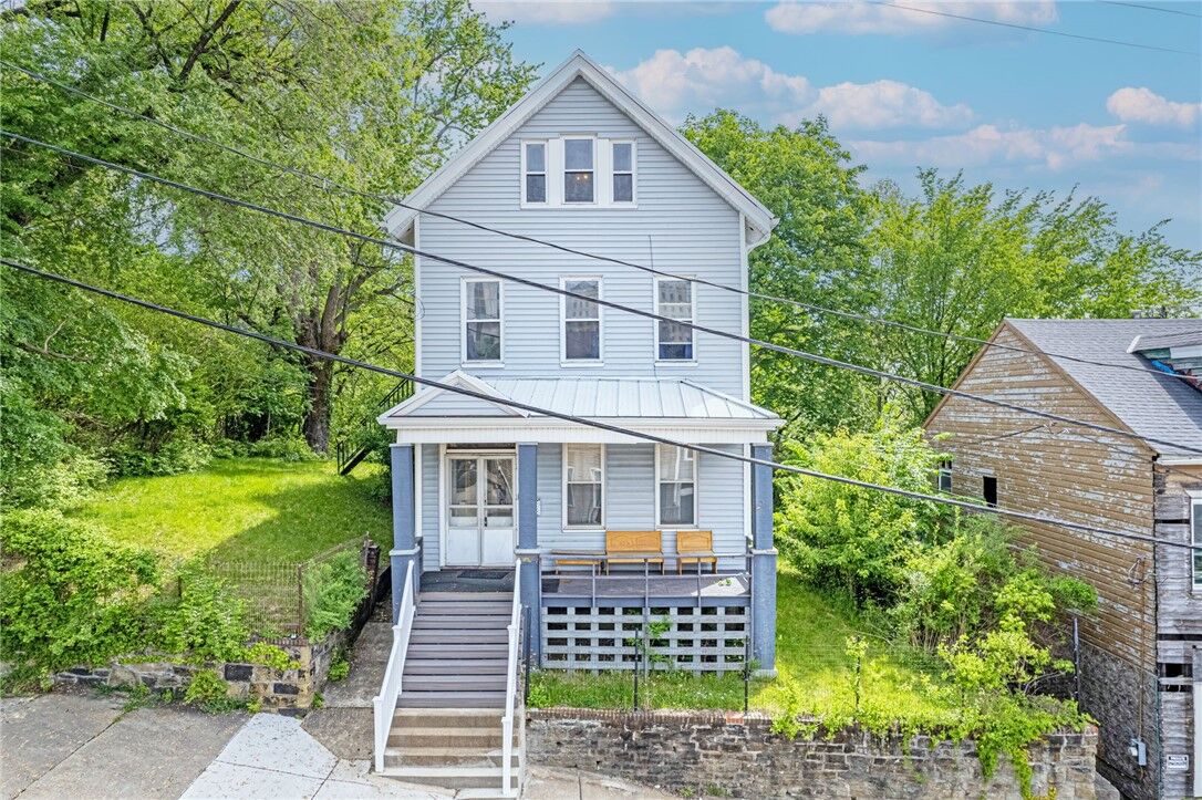 Property Photo:  1216 Middle Street  PA 15212 