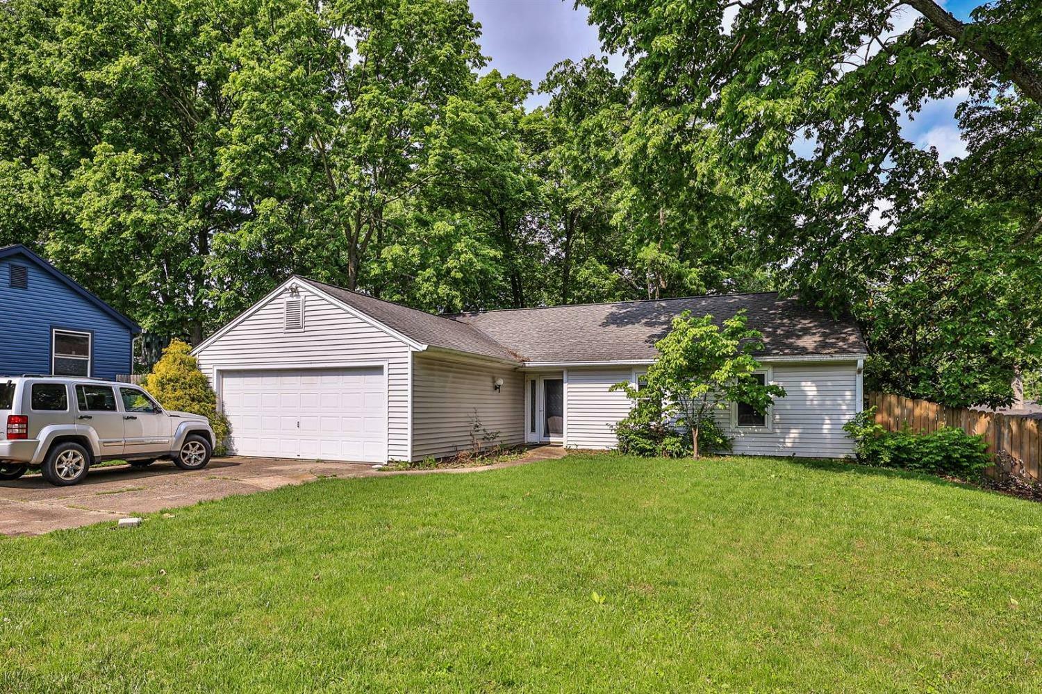 Property Photo:  4343 Cider Mill Dr  OH 45245 