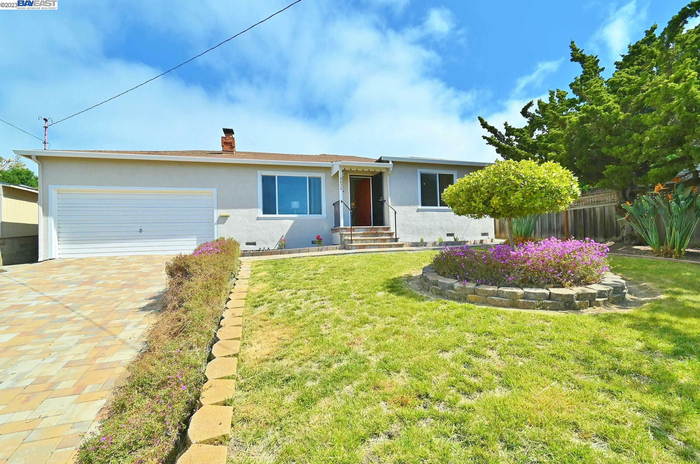 Property Photo: 4824 Seaview Ave CA 94546