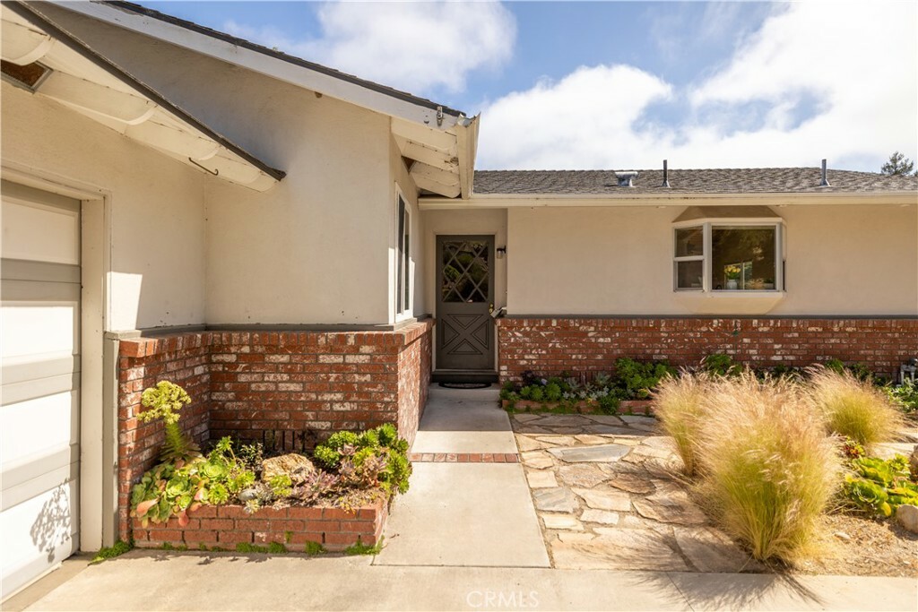 Property Photo:  1150 Antler Drive  CA 93420 