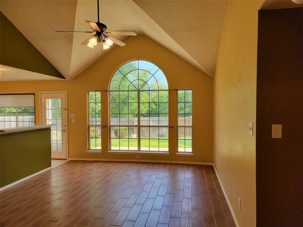 Property Photo: 1268 Topeka Drive TX 76131