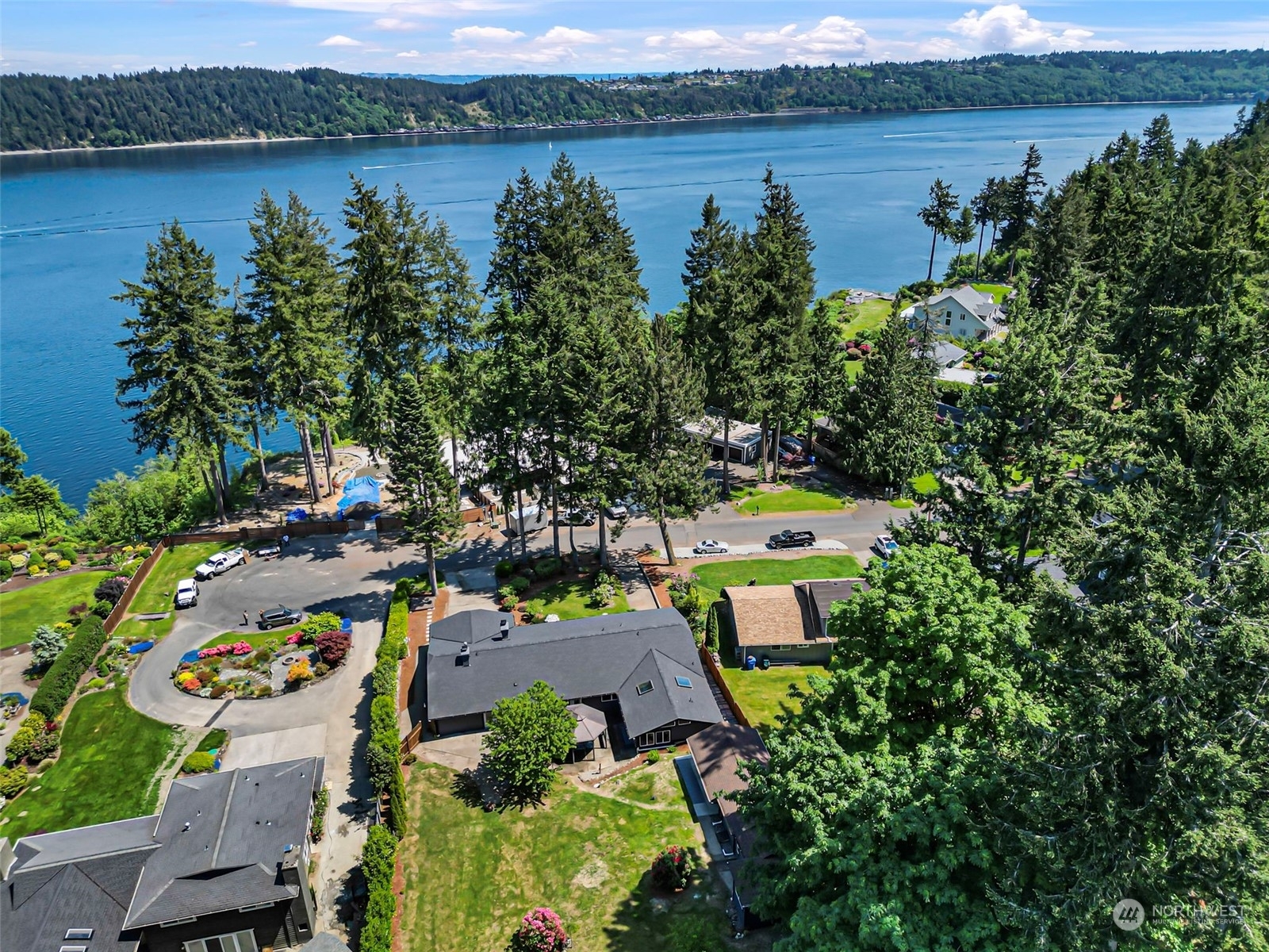 Property Photo:  4618 Holly Lane NW  WA 98335 