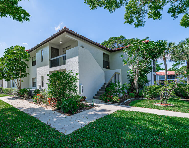 Property Photo: 21546 Cypress Hammock Drive 40H FL 33428