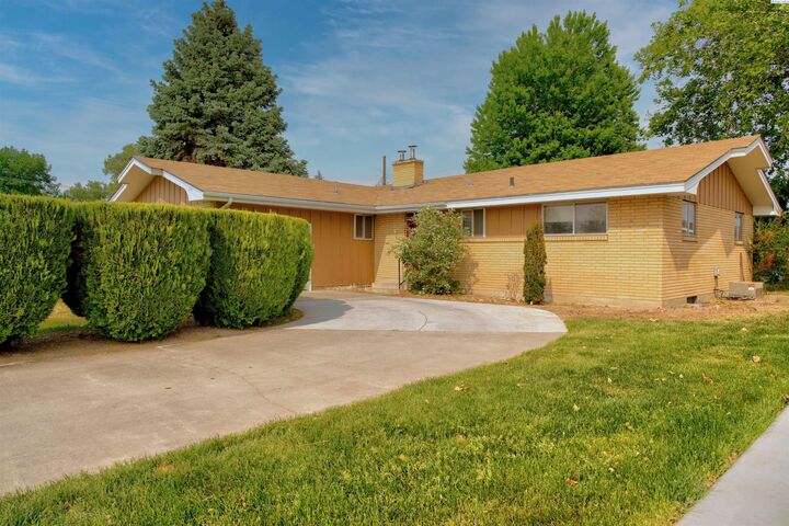 605 Rd 37  Pasco WA 99301 photo