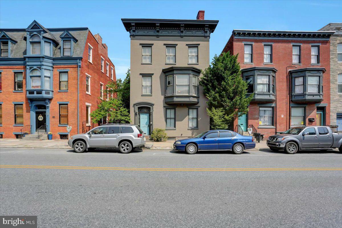 Property Photo: 451 W Market Street PA 17401