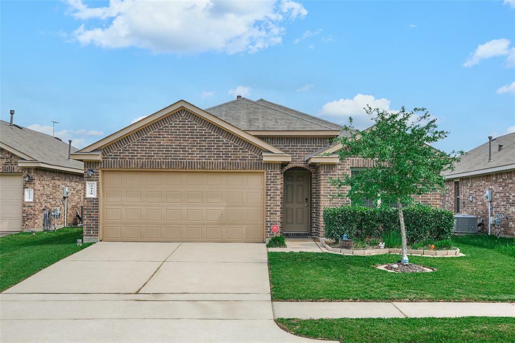 Property Photo:  2418 Fall Aster Drive  TX 77373 