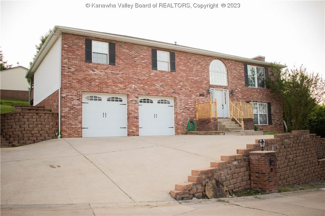 Property Photo:  5216 Stephen Way  WV 25313 