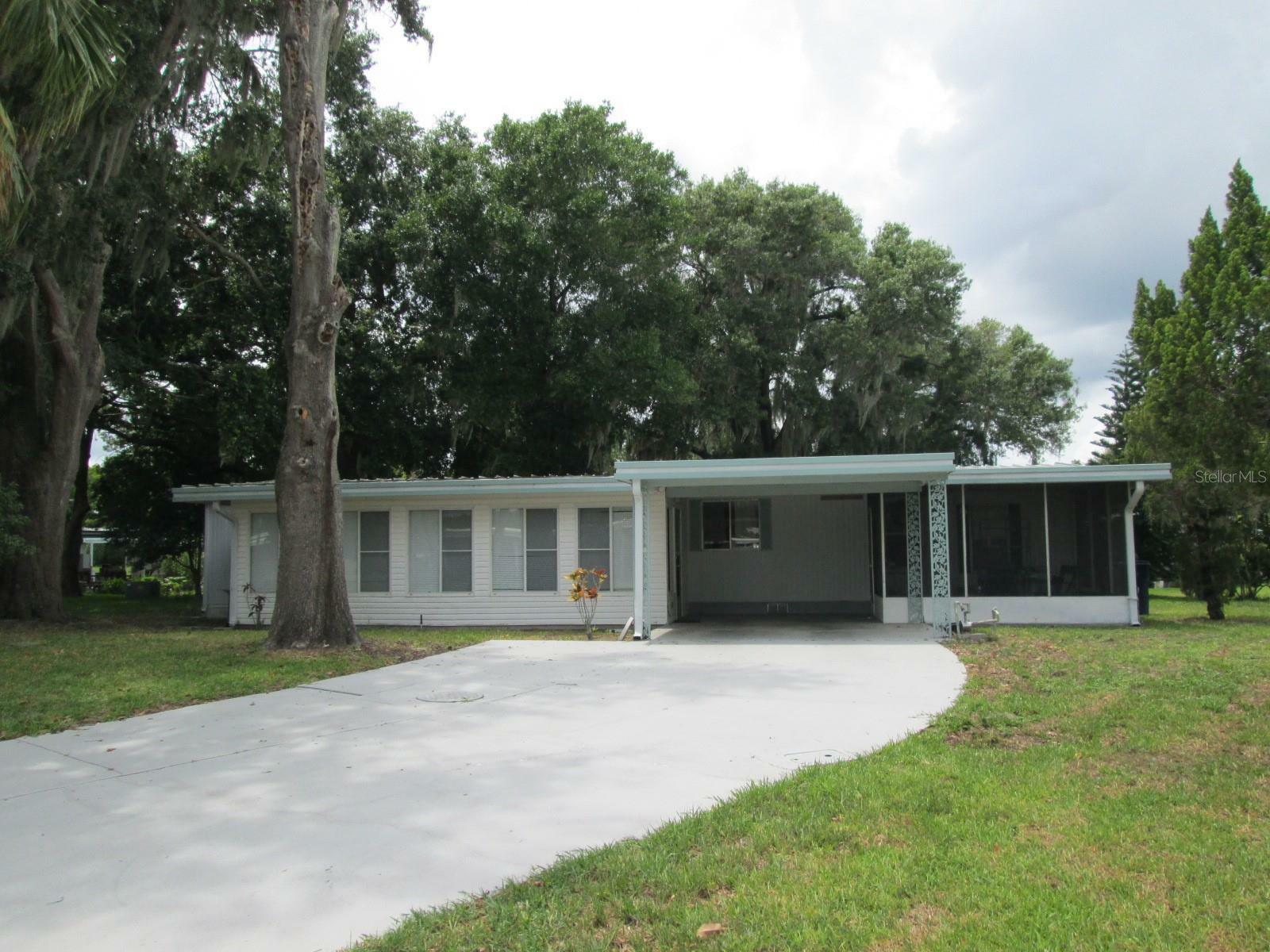 Property Photo:  1021 Morningview Drive  FL 32778 