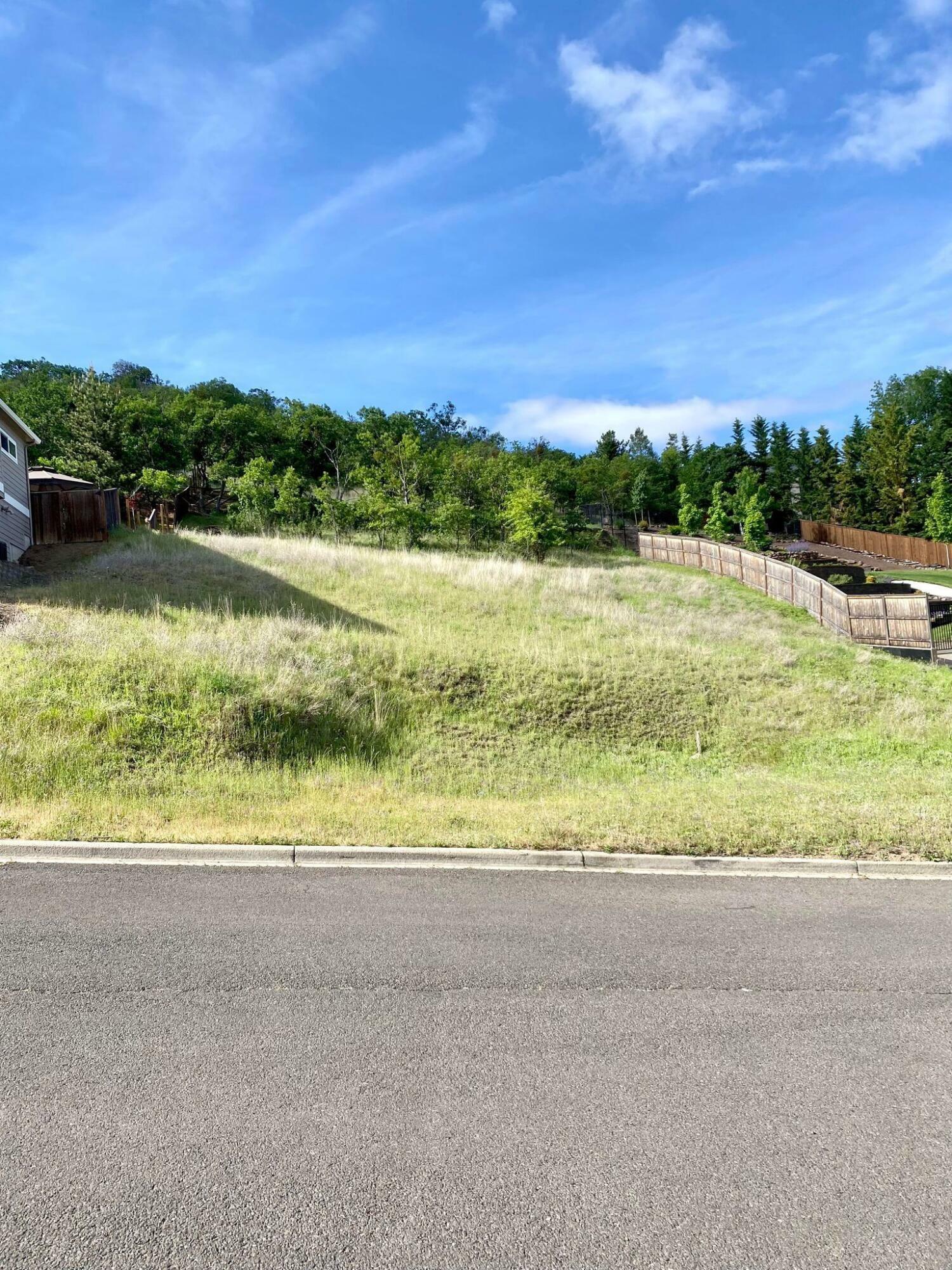 Property Photo: 4638 Hathaway Drive OR 97504