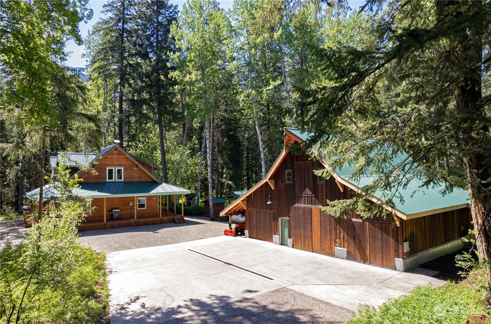 MLS2055700 699 Lost River Road, Mazama, WA 98833