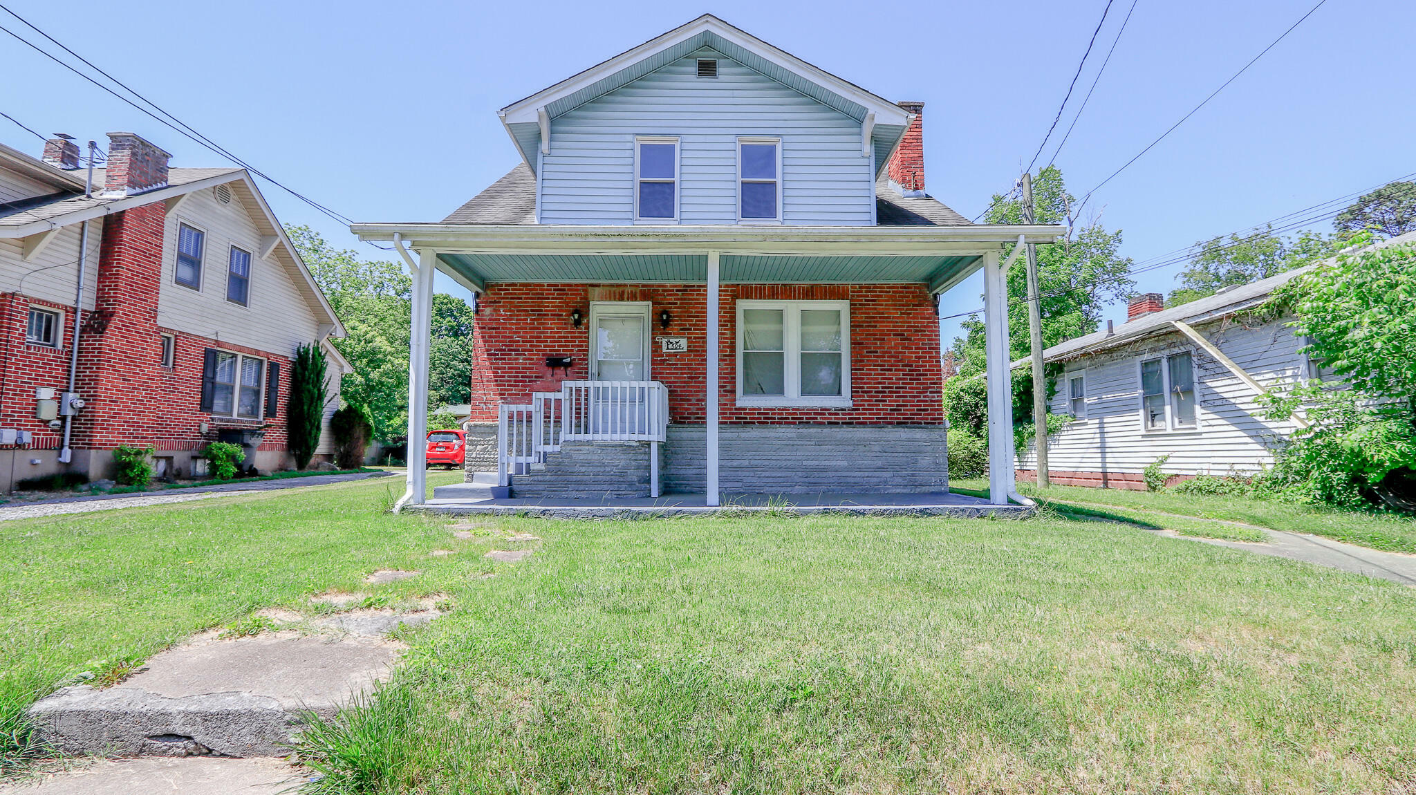 Property Photo:  504 Carolina Avenue  TN 37620 