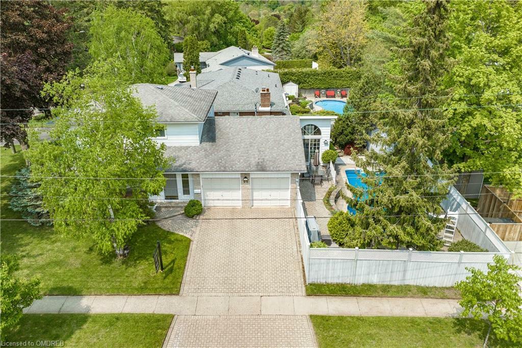 Property Photo: 96 Rexway Drive ON L7G1R4