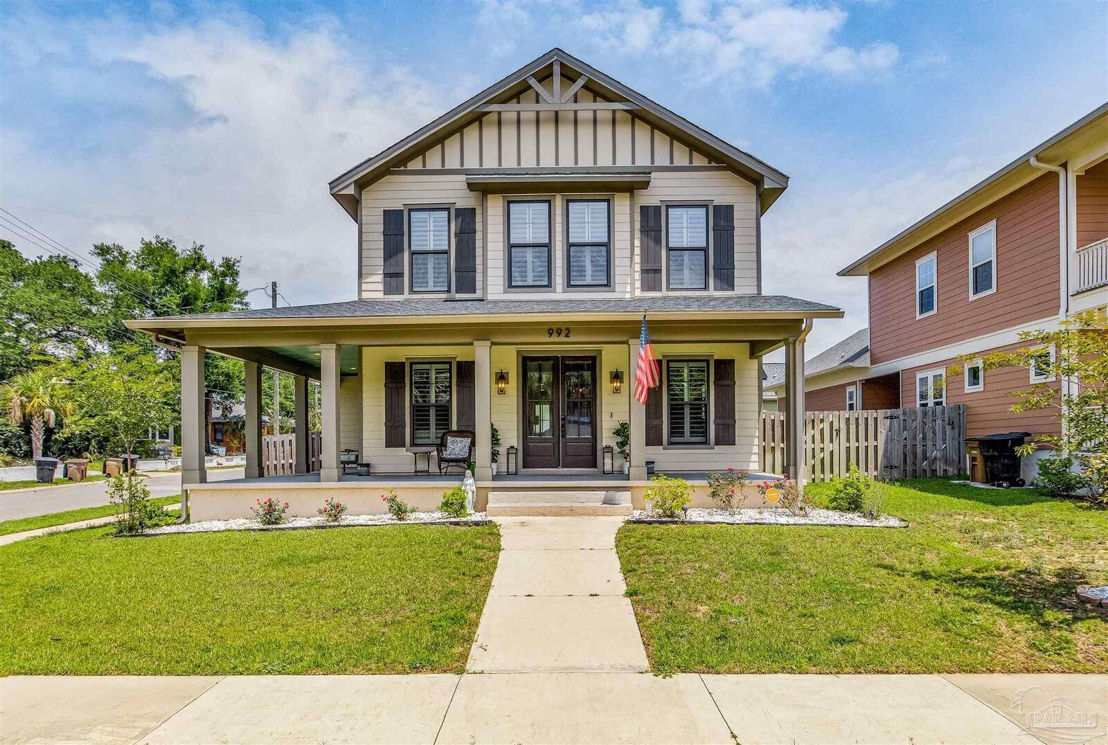 Property Photo: 992 W Chase St FL 32502