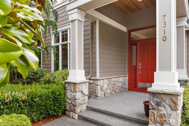 Property Photo:  7310 Heather Avenue SE  WA 98065 