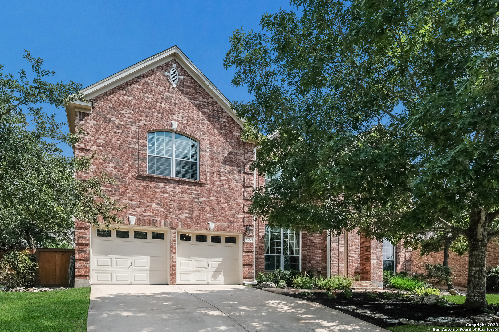 2016 Laurel Park  San Antonio TX 78260 photo