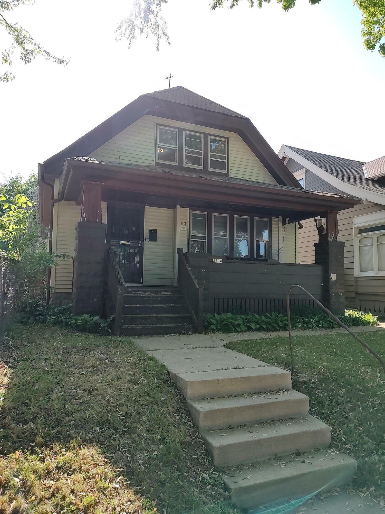 Property Photo:  2824 N 36th St  WI 53210 