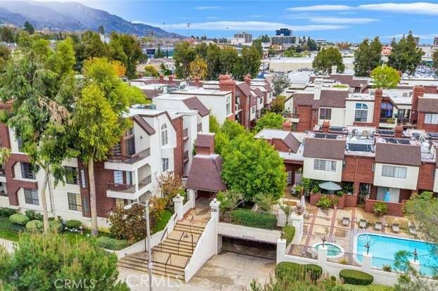 230 Bethany Road 123  Burbank CA 91504 photo