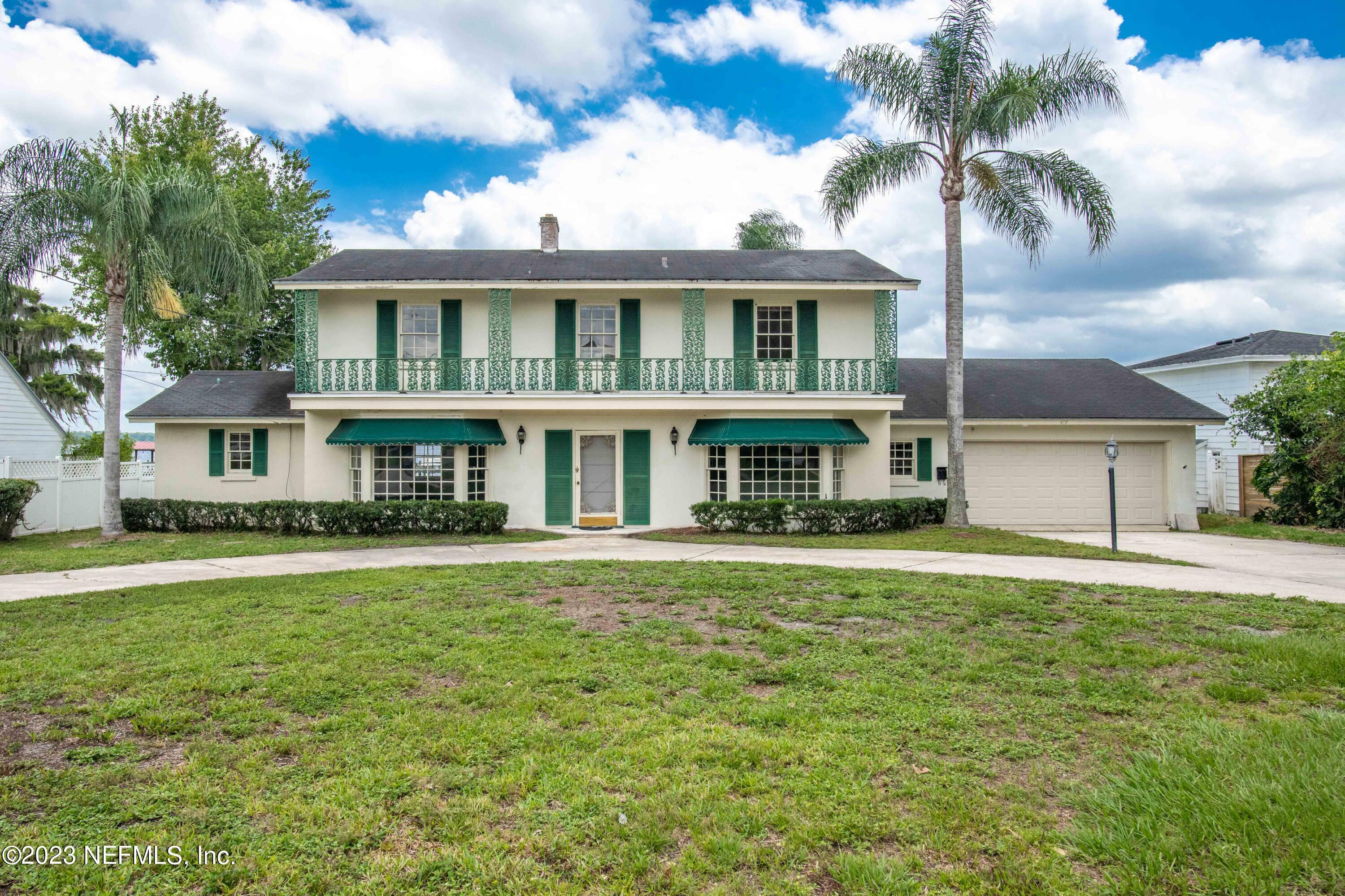 Property Photo: 417 Mulholland Park FL 32177