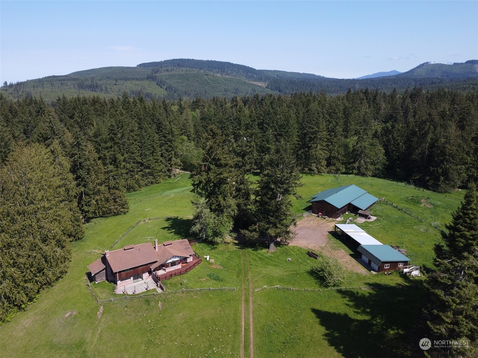 Property Photo:  216 Blue Shadow Lane  WA 98362 