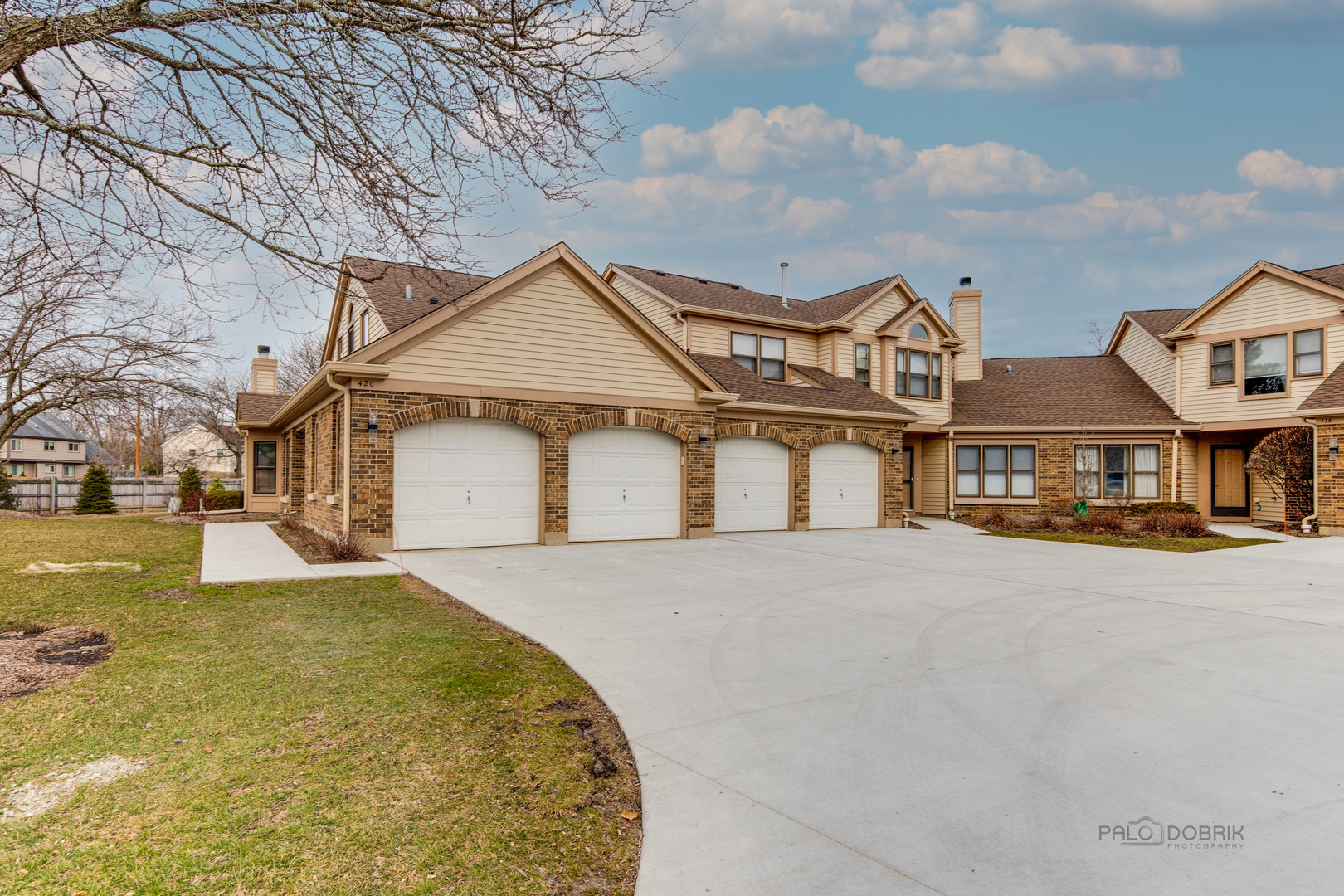 Property Photo:  420 Satinwood Terrace  IL 60089 