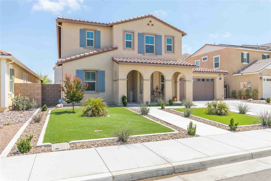 Property Photo:  29680 Canyonlands Drive  CA 92585 