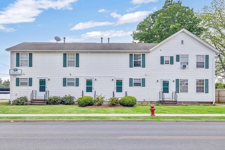 Property Photo: 119 Union St 3 MA 01085