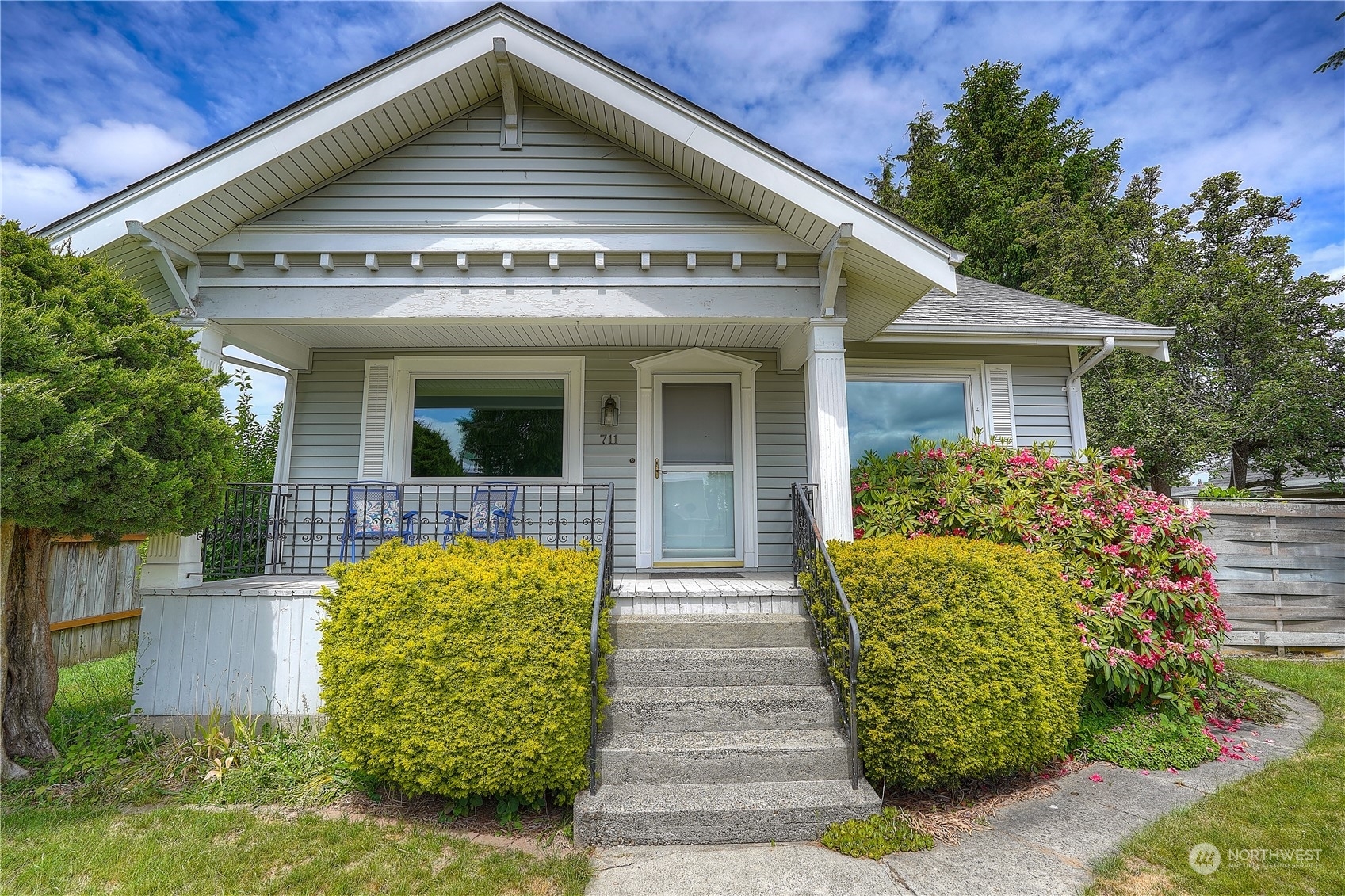 Property Photo:  711 S 60th Street  WA 98408 