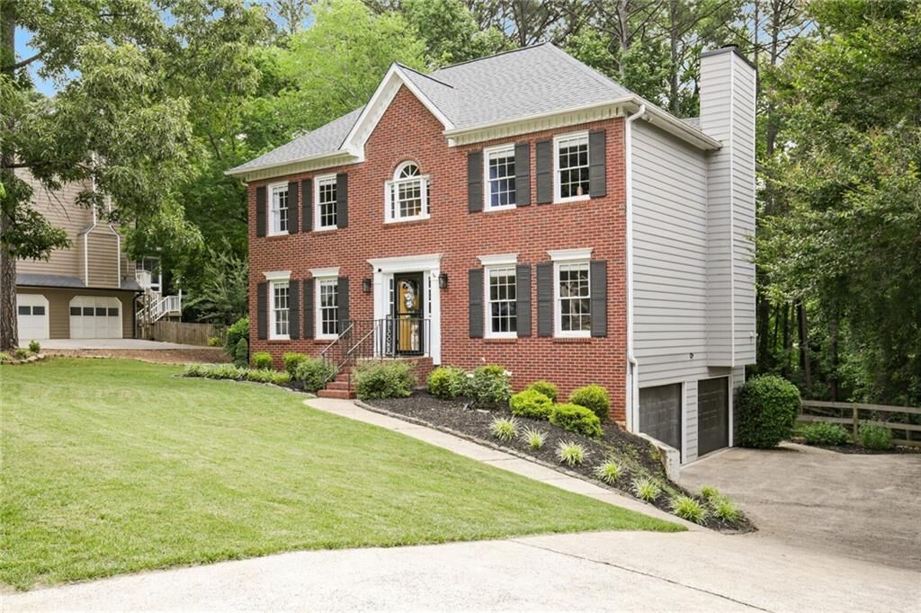 Property Photo:  4940 Willow Creek Drive  GA 30188 