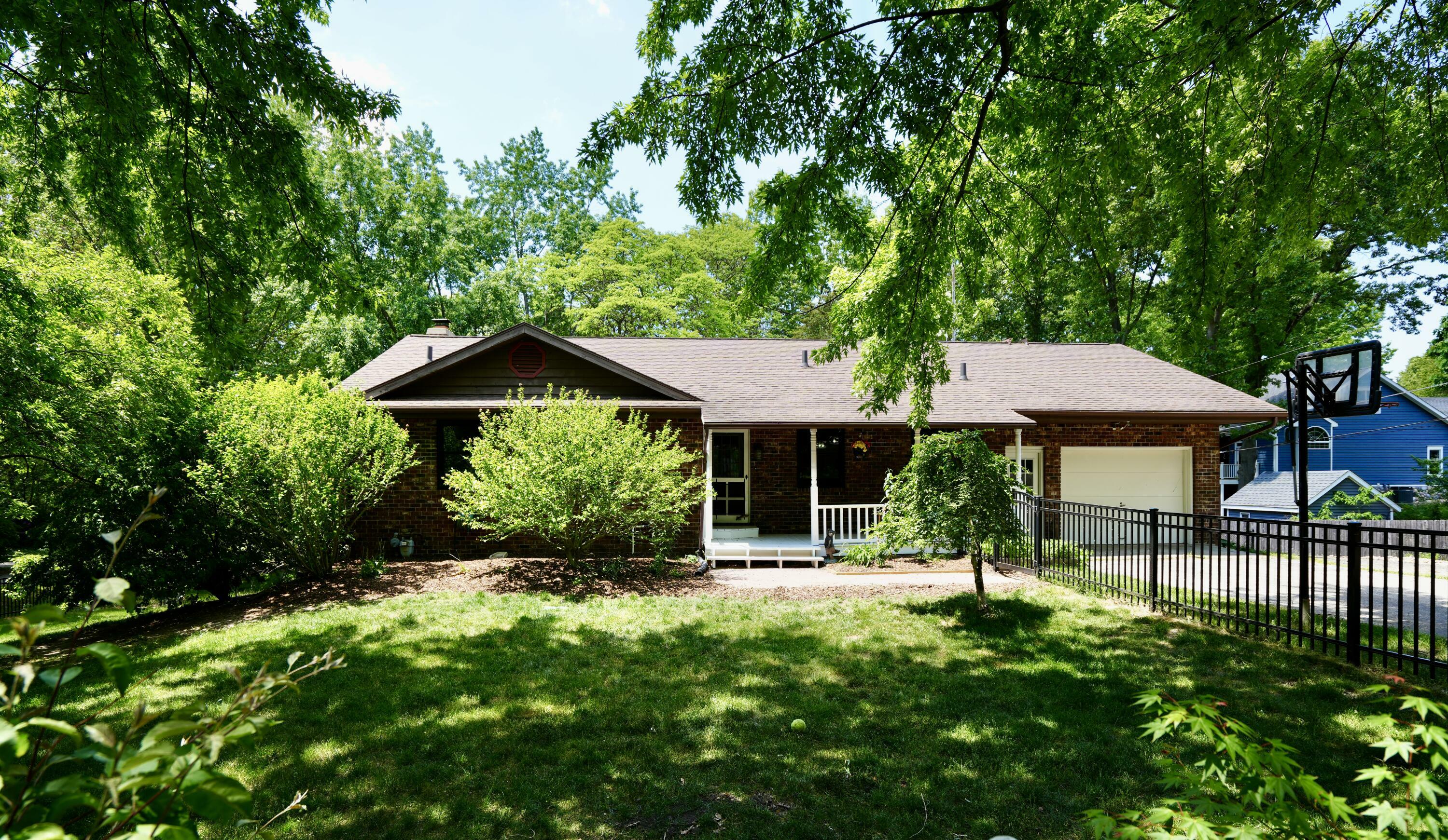 Property Photo:  4670 Ridge Road  MI 49127 