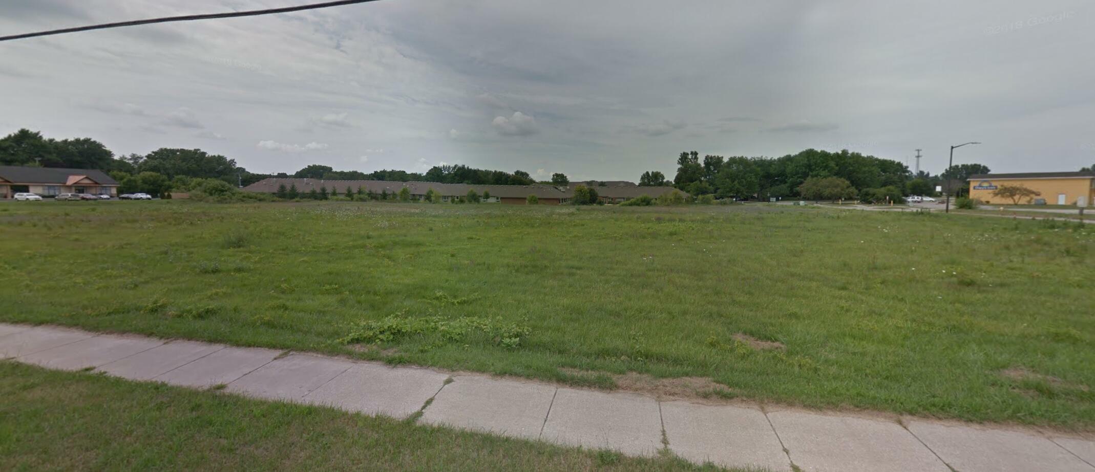 Property Photo:  421 E 32nd Street  MI 49423 