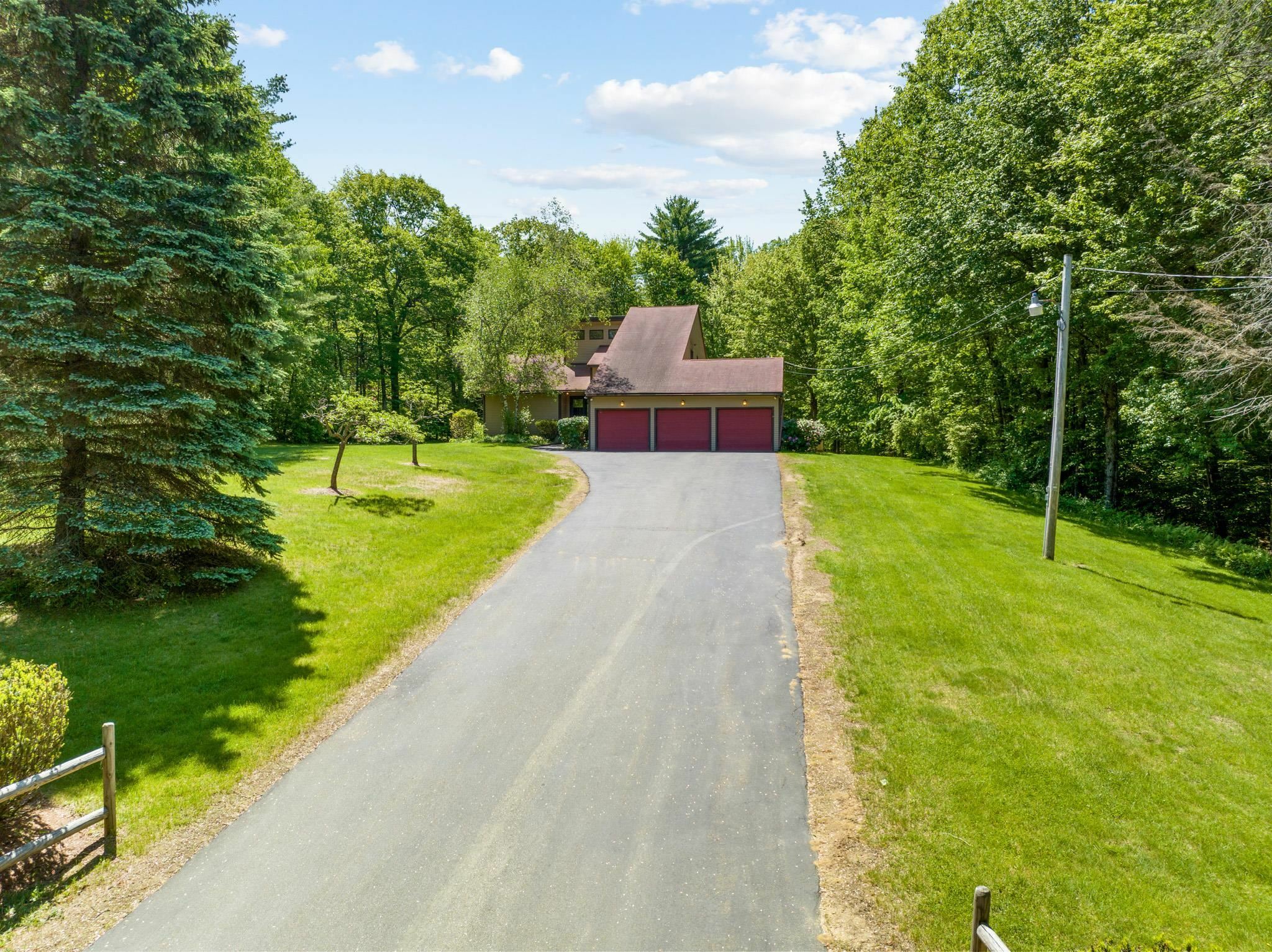 Property Photo: 52 Meadow Lane NH 03220