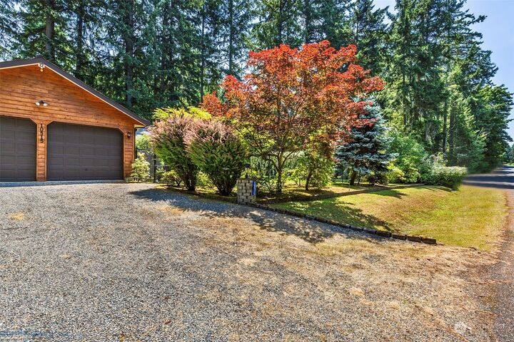 Property Photo:  10515 Pioneer Drive  WA 98303 