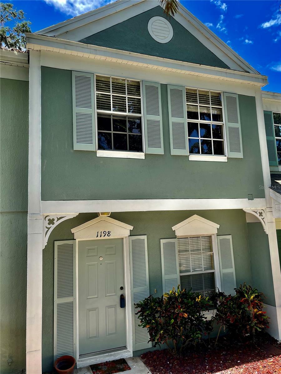 Property Photo:  1198 Vineland Place  FL 32746 