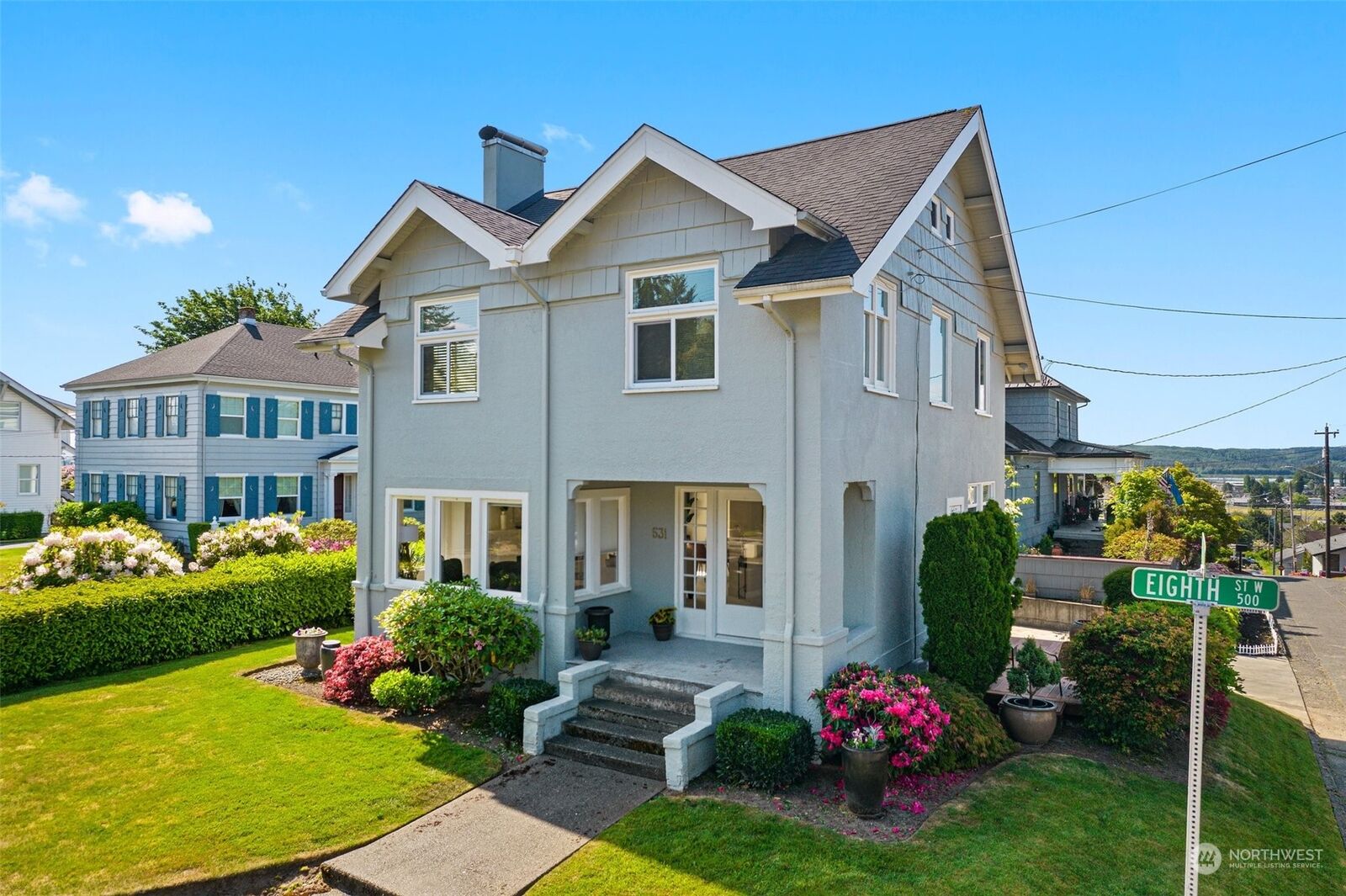 Property Photo:  531 W 8th Street  WA 98520 