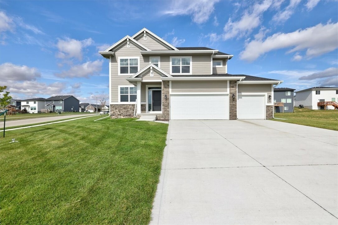 15229 Springbrook Trail  Urbandale IA 50323 photo