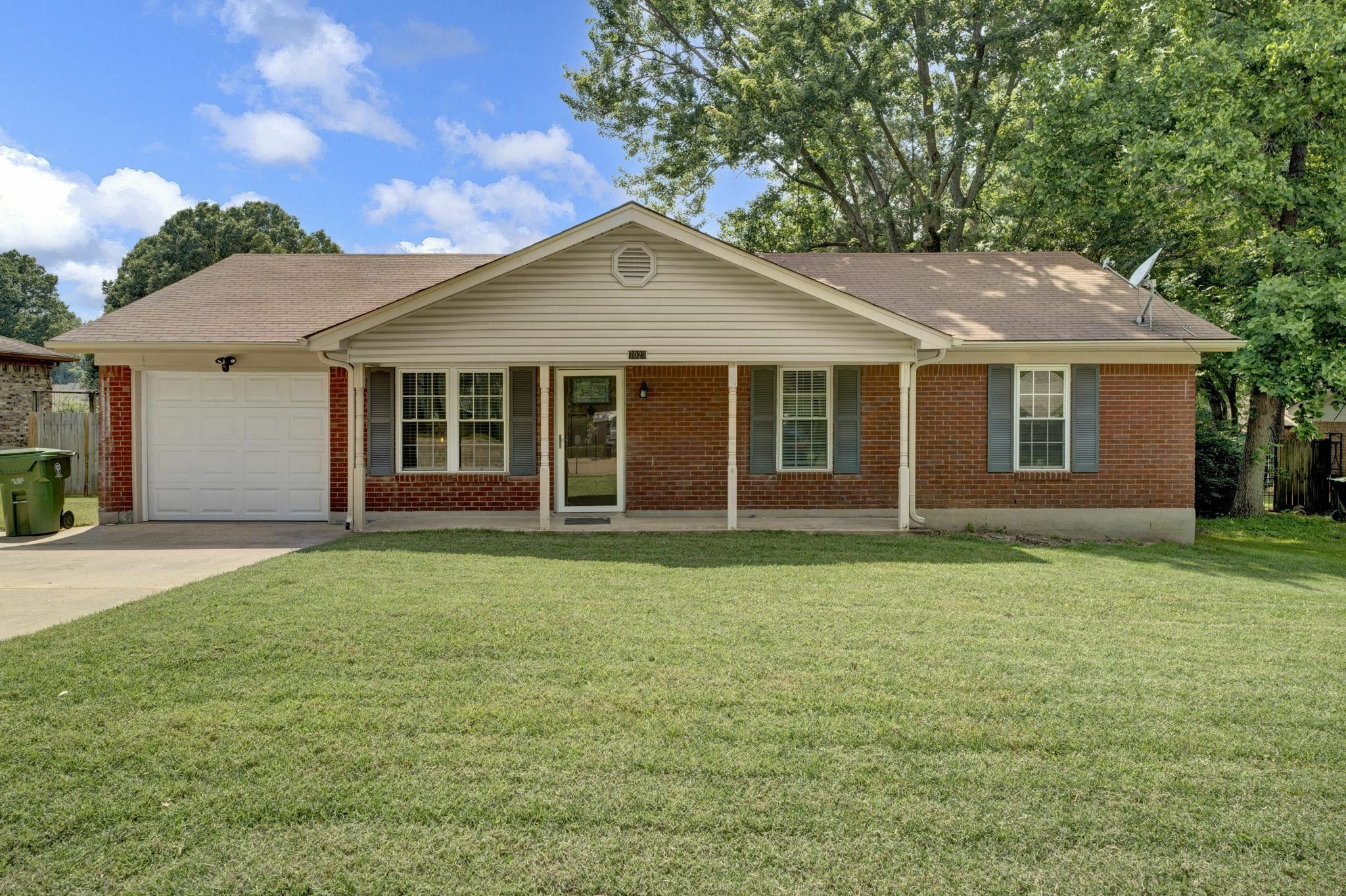 Property Photo:  7023 Juana Dr  TN 38053 