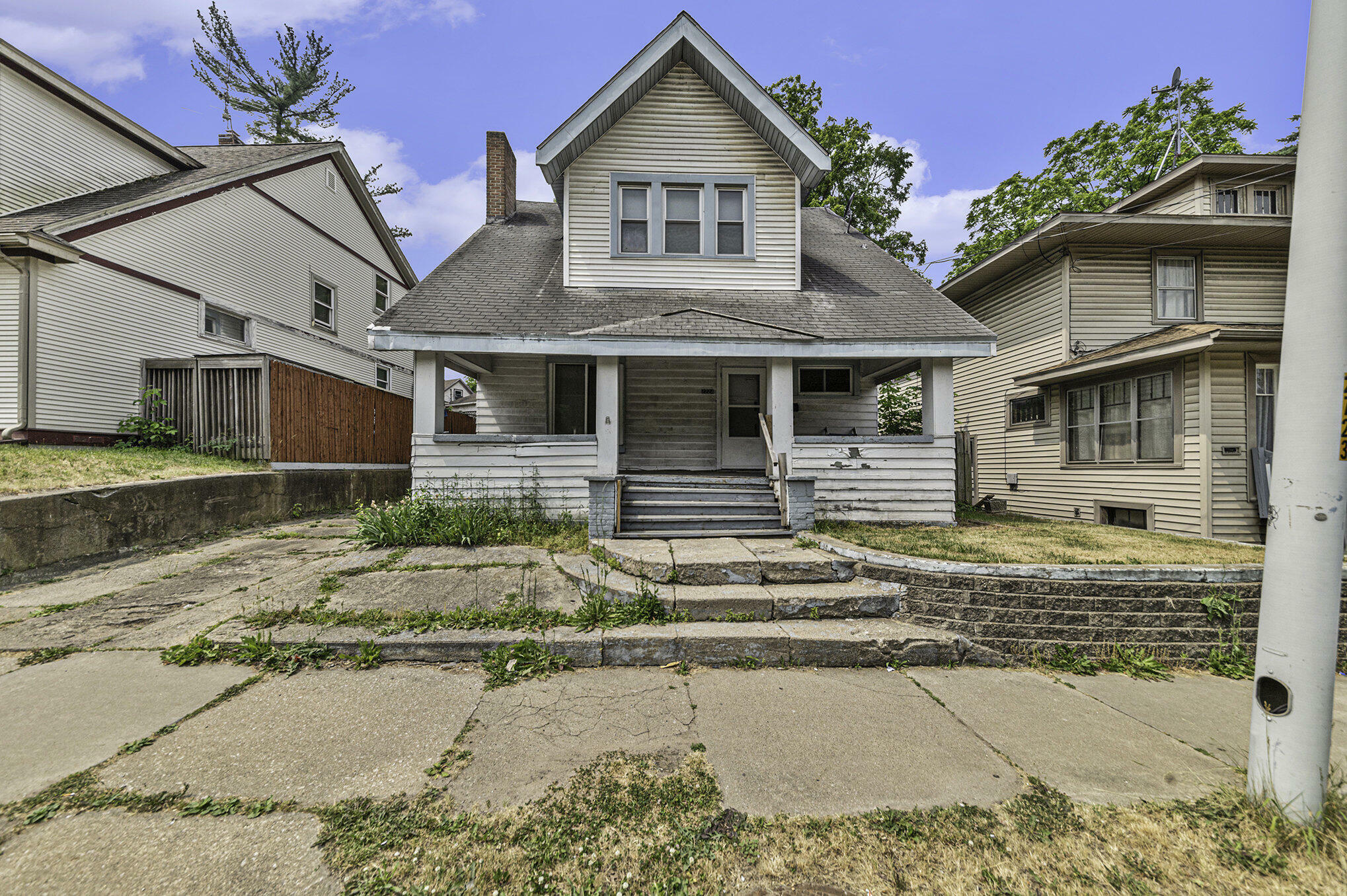 Property Photo:  2224 Portage Street  MI 49001 